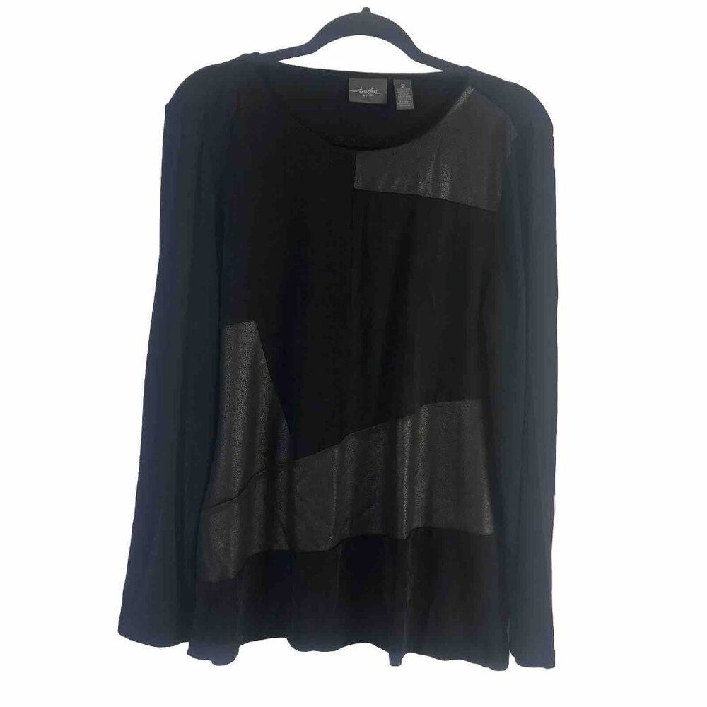 Chico's Travelers Black Long Sleeve Shirt - Size 2 Large Slinky Round Neck